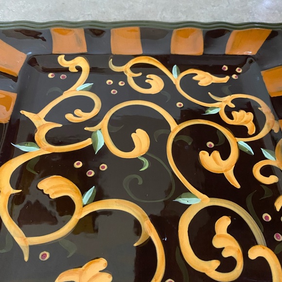 Beautiful Square Plate 11 x 11 - Picture 4 of 7